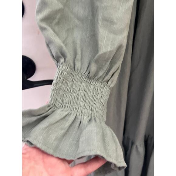 Ivy City Co. Leena Dress Sage Green Smocked Tiered Maxi Dress Size 4X Fairy Boho - Picture 4 of 8